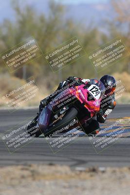 media/Feb-04-2023-SoCal Trackdays (Sat) [[8a776bf2c3]]/Turn 2 (1140am)/